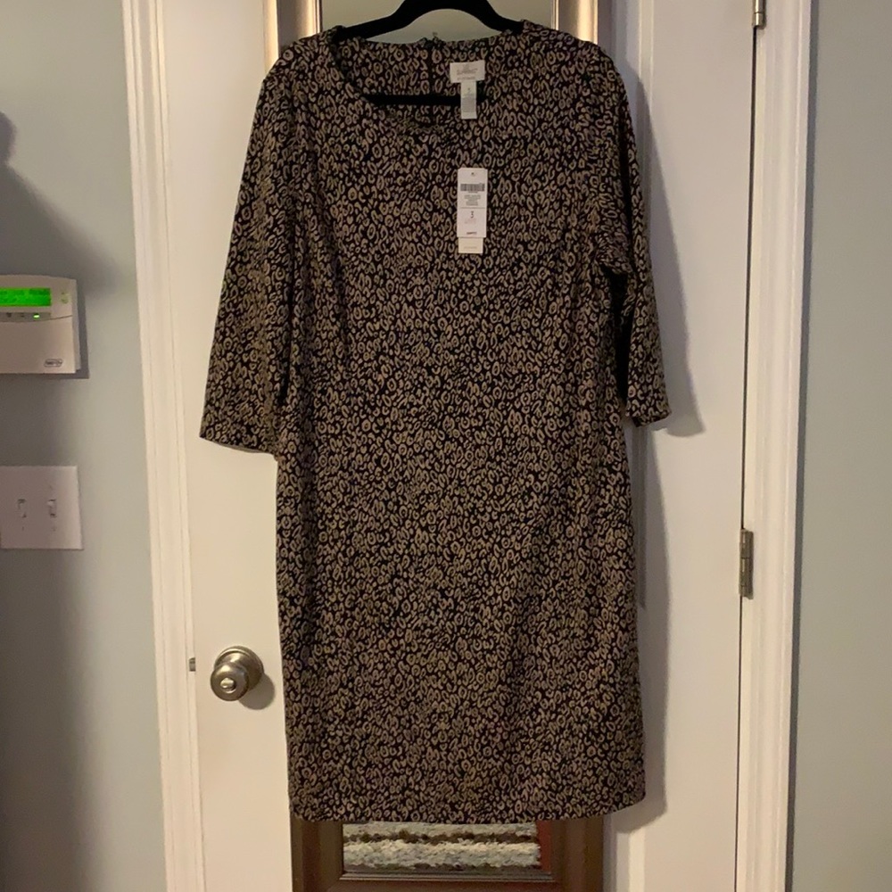 Chico’s so slimming dress